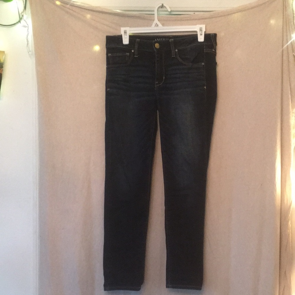Sz 8 American Eagle jeans